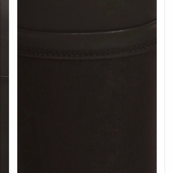 Thick Faux Leather Leggings - Picture 3 of 4